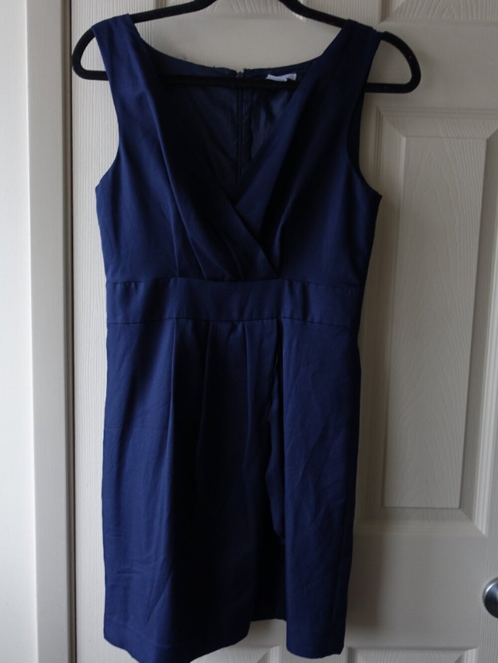 Navy PURE Alfred Sung Size 6 light Dress NWOT